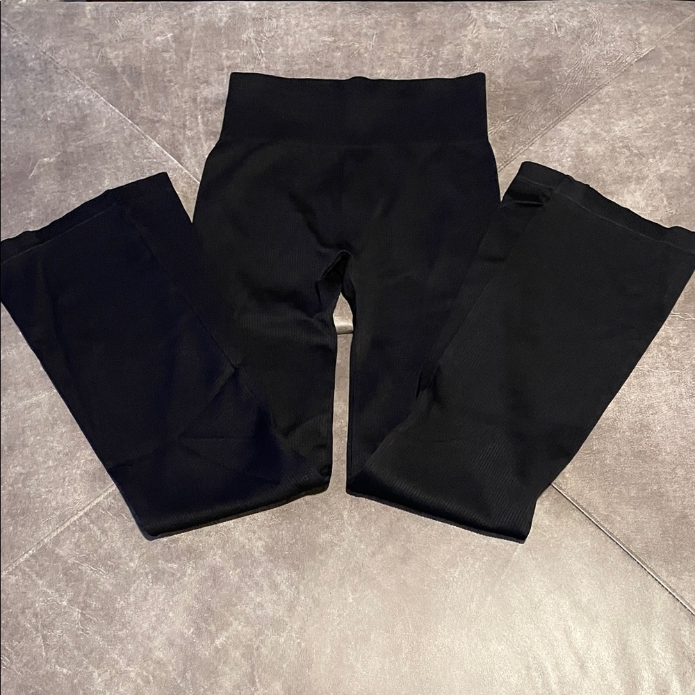 Black High-Waisted Leggings